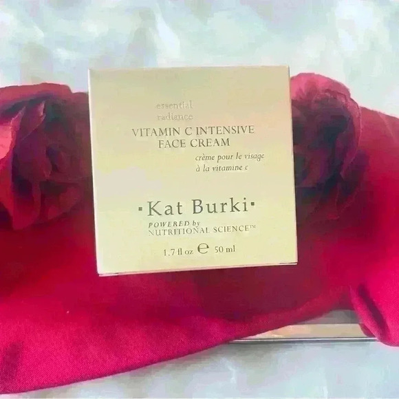 Kat Burki Vitamin C Intensive Face Cream - Picture 1 of 4